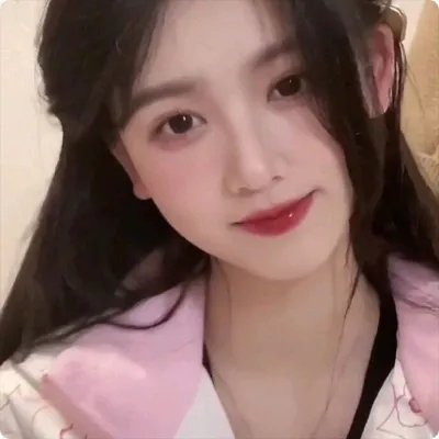 她和她的恋爱小动作